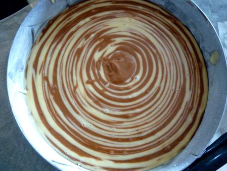 Zebra Cake, le nouveau marbré tendance Montage cake zébré