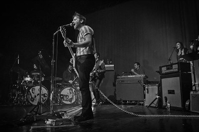 Le groupe The Arcs nous transporte Le groupe The Arcs nous transporte