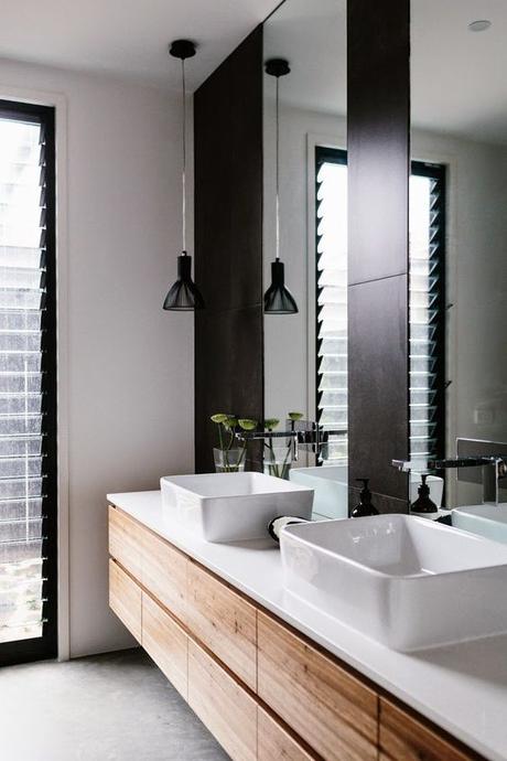 Il est pas beau, mon lavabo ? Il est pas beau, mon lavabo ?