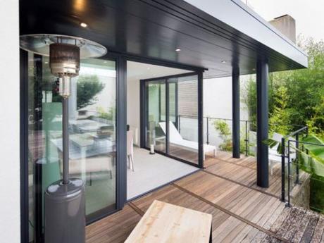 Laissons laissons, entrer la lumière Laissons laissons, entrer la lumière