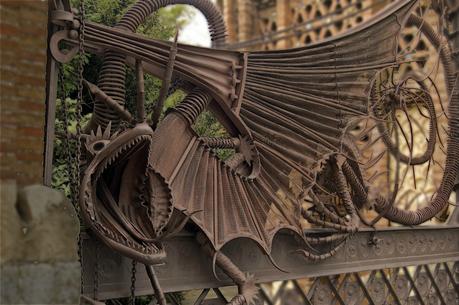 Le bourreau de Gaudi, polar de Aro Sainz de La Maza grilles