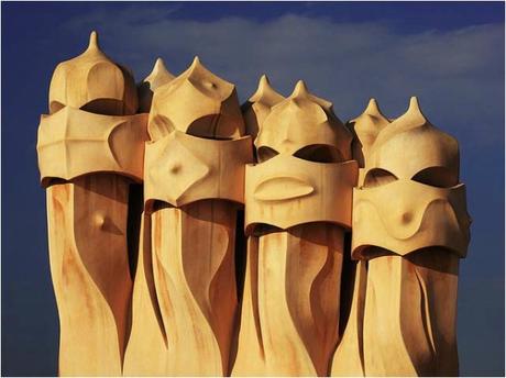 Le bourreau de Gaudi, polar de Aro Sainz de La Maza cheminées