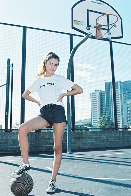 Look At Me Now : Riva Thomson par Nadz Banaag (exclusif) look-at-me-now-riva-thomson-nadz-banaag-folkr-19