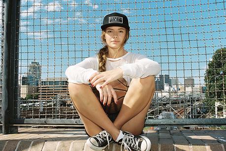 Look At Me Now : Riva Thomson par Nadz Banaag (exclusif) look-at-me-now-riva-thomson-nadz-banaag-folkr-28