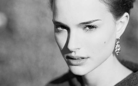 A Guide To Cool : Volume 19 – Natalie Portman a-guide-to-cool-folkr-natalie-portman-05
