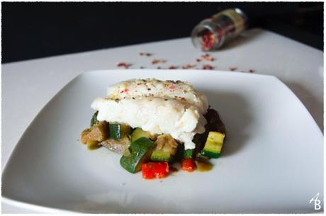 Cabillaud au combawa en cuisson douce, courgettes et aubergines sautées au poivre du sichuan Cabillaud au combawa en cuisson douce, courgettes et aubergines sautées au poivre du sichuan 3