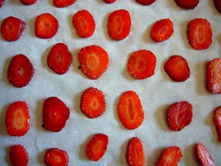 fraises séchées papier_cuisson