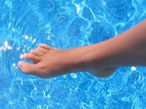 Un pied retrouvé un nouvelle fois sur la côté Canadienne