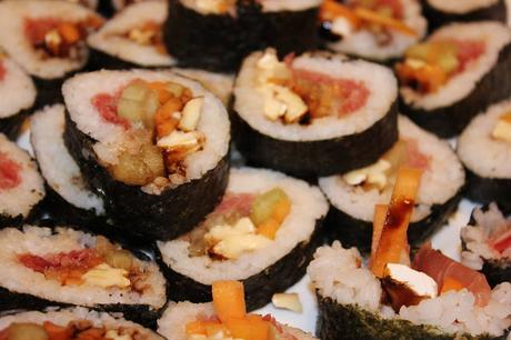 Sushis Brie melons et prosciutto Sushis Brie melons et prosciutto