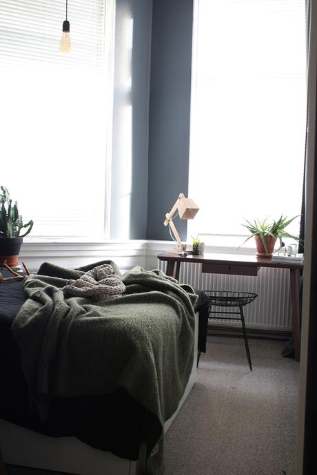 The black light deco mur gris foncé