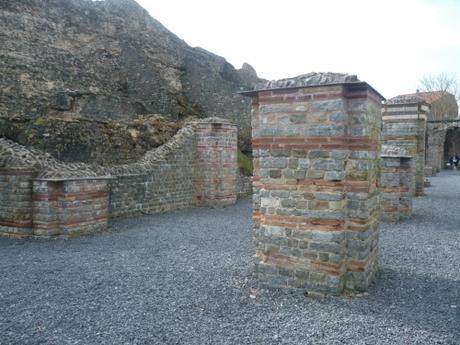 LE FORUM ANTIQUE DE BAVAY dans le département du NORD tourisme,histoire,culture,forum antique,nord,bavay