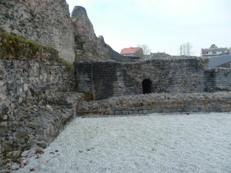 LE FORUM ANTIQUE DE BAVAY dans le département du NORD tourisme,histoire,culture,forum antique,nord,bavay