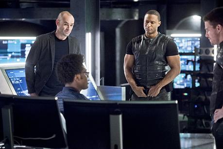 Arrow Synopsis photos promos l'épisode 4.17