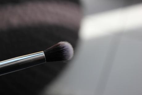 Mes 10 essentiels pinceaux pour les yeux ! IMG_0041