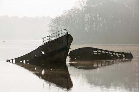 Cimetière de bateaux de Kerhervy  à Lanester en matinée (12 photos)