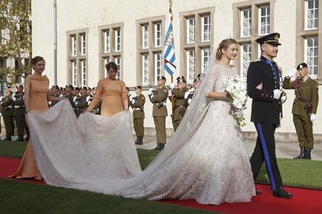 Les robes de mariage royal préférées avec le temps mariage Princesse Stéphanie De Lannoy Luxembourg de 2012.jpg
