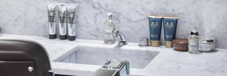 British shaving rue Saint-Honoré à Paris British shaving rue Saint-Honoré à Paris