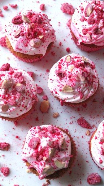 Cupcake aux Pralines Roses (sans gluten) Cupcake aux Pralines Roses (sans gluten)