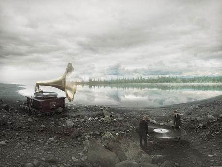 new-surreal-paradoxal-photo-manipulation-by-erik-johansson-designboom-04