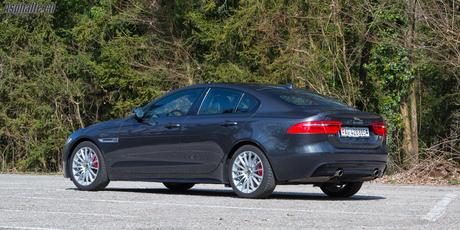 Essai Jaguar XE 3.0 V6 S/C Essai Jaguar XE 3.0 V6 S/C