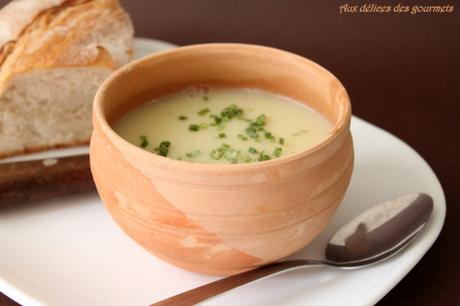 VELOUTÉ POIREAU POMME DE TERRE VELOUTÉ POIREAU POMME DE TERRE