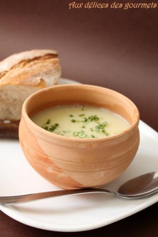 VELOUTÉ POIREAU POMME DE TERRE VELOUTÉ POIREAU POMME DE TERRE