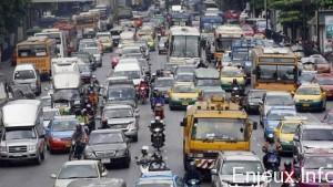 La Thaïlande lance un programme choc pour rééduquer les automobilistes ivres