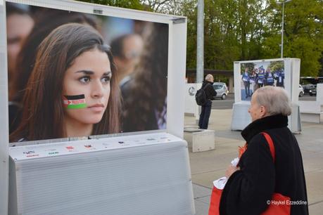 Photo: Demir Sönmez investit la Place des Nations jusqu’au 2 mai demir sönmez,exposition demir sönmez,photos,photographe demir sönmez