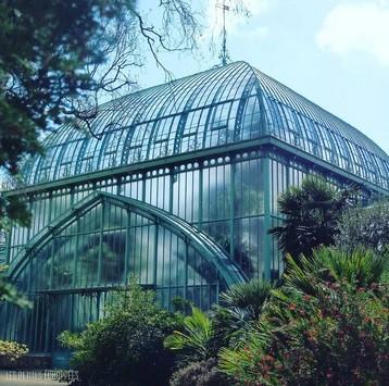 Lovely botanic garden in Paris serres d'auteuil vue