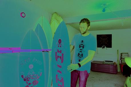 SUPERbrand dévoile ses collaborations de l’été … superbrand-collaborations-ss16-john-antoski-folkr-01