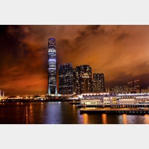 Des tours dans les nuages shutterstock_81227521