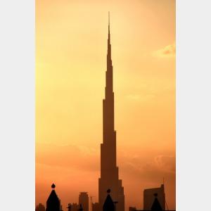 Des tours dans les nuages 2923_Pinnacle of Burj Khalifa