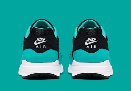 Nike-Air-Max-1-Ultra-Hyper-Jade-05
