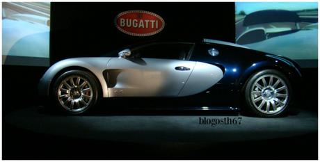 Cite_de_Automobile_Mulhouse_Bugatti_Veyron