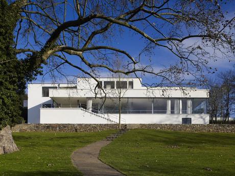 Architecture moderne signée Mies van der Rohe