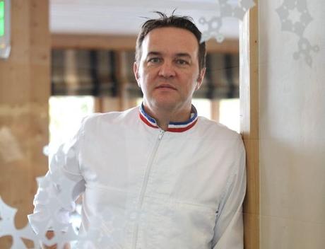 Le Chef Emmanuel Renaut met la haute gastronomie à la portée des jeunes gourmets Le Chef Emmanuel Renaut met la haute gastronomie à la portée des jeunes gourmets