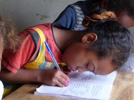 SAHAMBAVY (Madagascar) P1260933