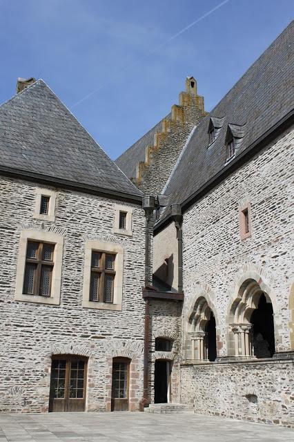Une journée printanière au château de Vianden (Luxembourg)