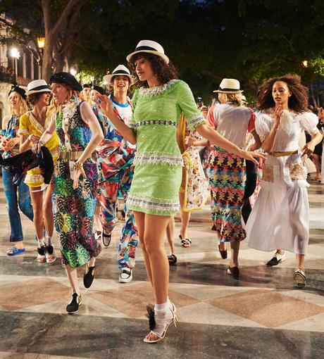Le défilé Chanel croisière à Cuba... Le défilé Chanel croisière à Cuba...