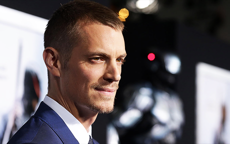 Altered Carbon : Joel Kinnaman au casting de la prochaine série science-fiction de Netflix ! Altered Carbon : Joel Kinnaman au casting de la prochaine série science-fiction de Netflix !