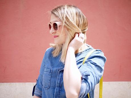 Les Sandales à Pompon Les Sandales à Pompon