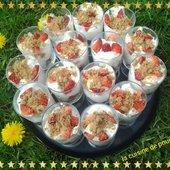 Les fraises Nuage vanille fraise, spéculos WW au thermomix - La cuisine de poupoule