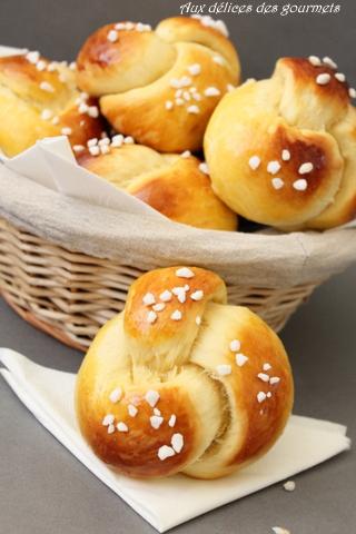 BRIOCHE PORTUGAISE ROULÉE BRIOCHE PORTUGAISE ROULÉE