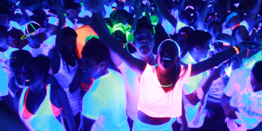 Soirée sous lumière noire au Mélomane : Scarfinger / Suce mon Beat / E-kyoz black_light_party