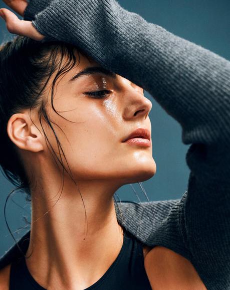Katryn Kruger par Sascha Oda katryn-kruger-sascha-oda-marie-claire-shooting-folkr-15