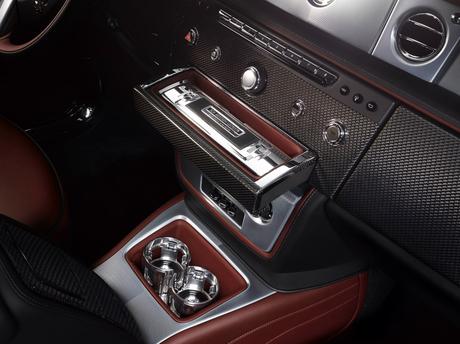 Rolls Royce PHANTOM ZENITH : Le nec-plus-ultra, la quintessence du luxe : naissance d’une nouvelle référence. Rolls Royce PHANTOM ZENITH : Le nec-plus-ultra, la quintessence du luxe : naissance d’une nouvelle référence.