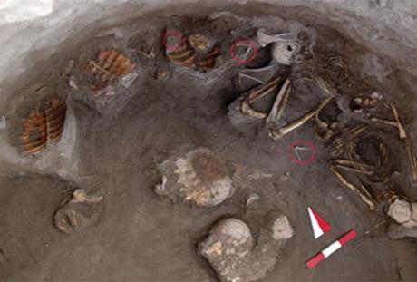 Les assyriens enterraient leurs morts avec des tortues