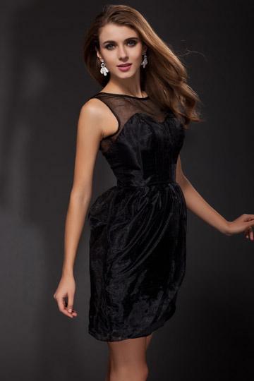 Petite robe noire transparente enveloppe en organza.jpg