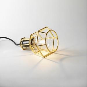 Quelles sont les couleurs tendances 2016 ? lampe-work-or-design-house-stockholm