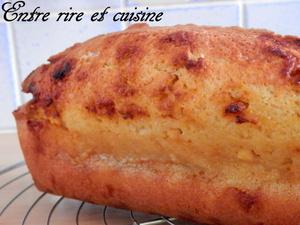 Cake au Citron, Noix de coco et Chocolat blanc Cake au Citron, Noix de coco et Chocolat blanc